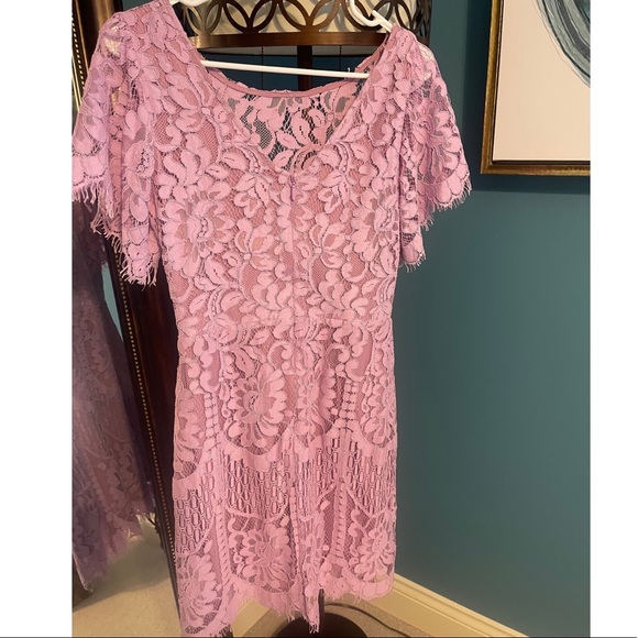 Lace Cocktail Dress - Picture 2 of 2